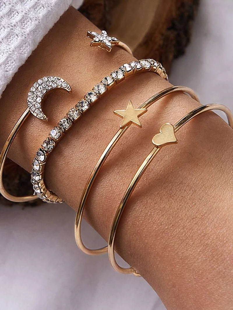 Star and moon bracelet set