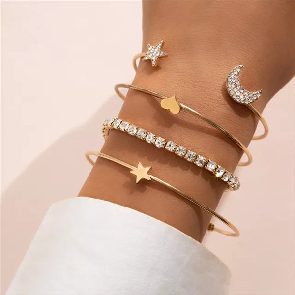 Star and moon bracelet set