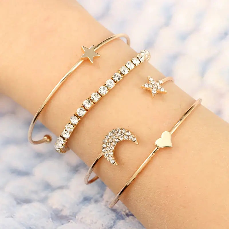 Star and moon bracelet set